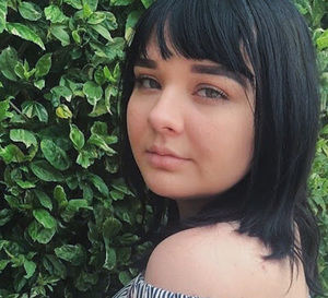 Meet your Posher, Alison